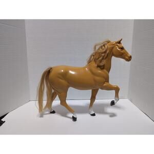 Vintage 1980 BARBIE Horse DALLAS Golden Palomino MATTEL Doll Figure VTG